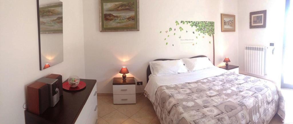 Apartamento La Dimora Di Paola Lecce Exterior foto